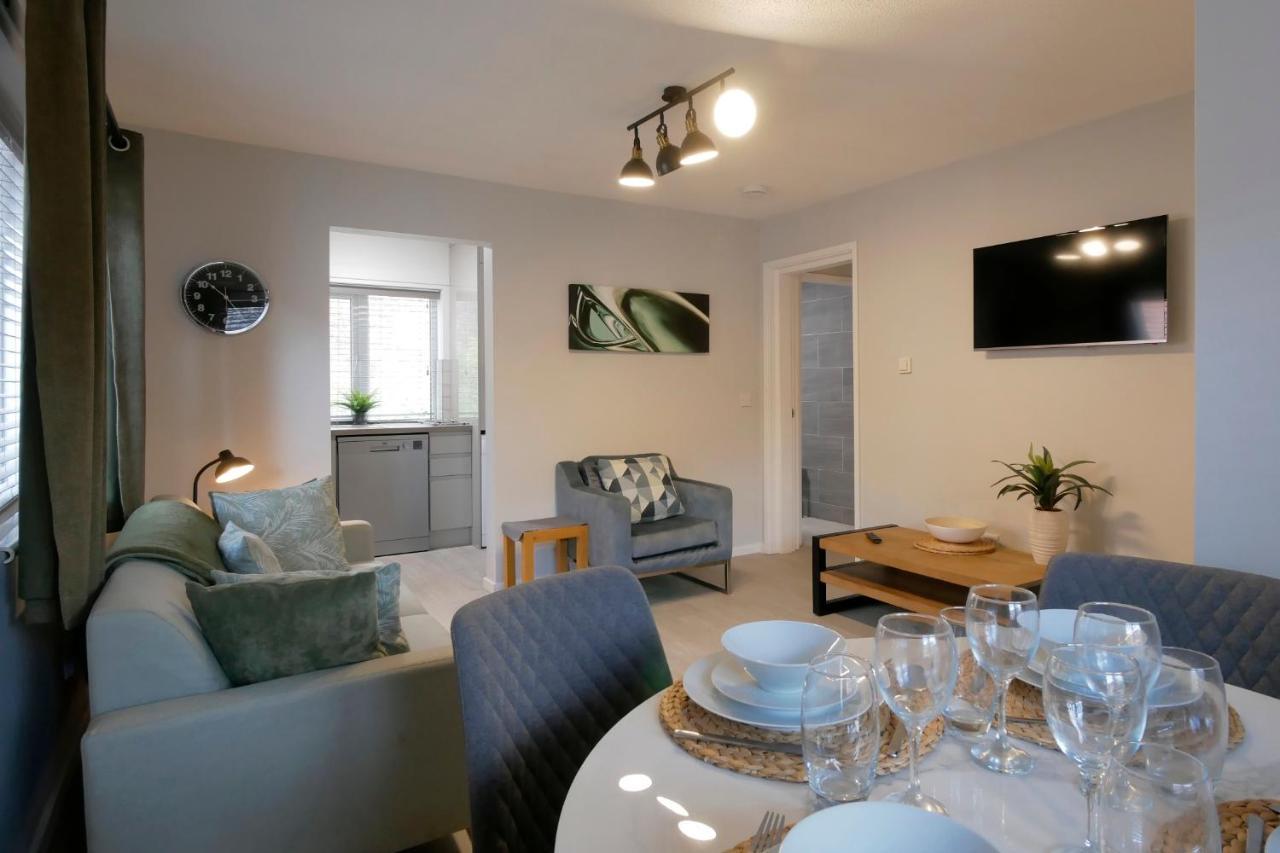 Crewe Short Lets 6 Victoria Court, Crewe Apartment Exterior foto